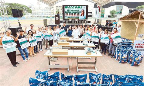 deped makati address|Makati’s Benigno Aquino HS lone public school to make PISA .